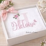 Matriz de bordado Heloisa para bordar com flores e borboletas Bordando na prática