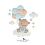 matriz de bordado ursinho com balão nas nuvens para bordar BP
