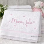 Matriz de bordado Maria julia para bordar com poa