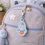 Matriz de bordado chaveiro foguete para bordar bordando na pratica