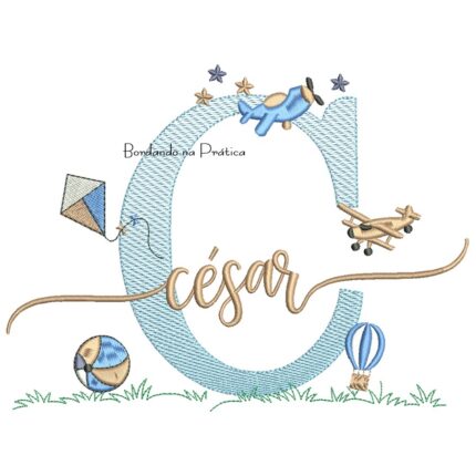 Matriz de Bordado Nome César com Brinquedos