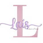 Matriz de Bordado Laís para bordar com a letra L no fundo.