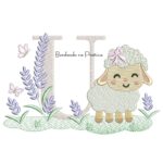 Matriz de Bordado Letra U Ovelhinha Lavanda