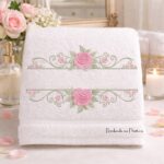 Matriz de bordado Entremeio sem escrita para bordar com flor raminho bordando na pratica