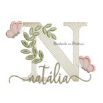 Matriz de Bordado - Nome Natália folhas e Borboletas