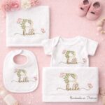 Matriz de bordado nome Bella para bordar com borboleta letra B alfabeto